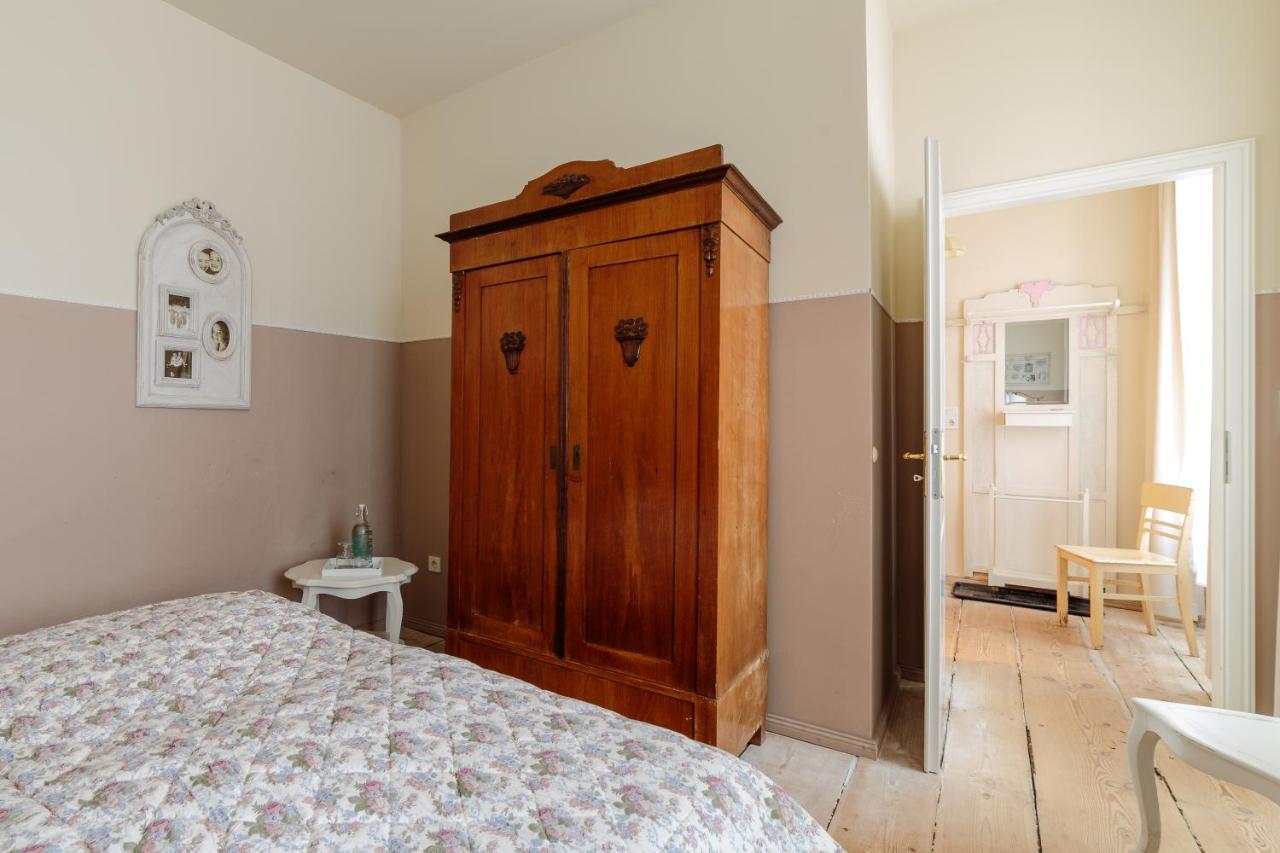 Alte Lebkuchenfabrik Bed and Breakfast Kremmen Eksteriør billede